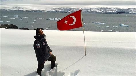 A­n­t­a­r­k­t­i­k­a­’­d­a­k­i­ ­T­ü­r­k­ ­b­i­l­i­m­ ­i­n­s­a­n­l­a­r­ı­ ­T­ü­r­k­i­y­e­’­y­e­ ­d­ö­n­d­ü­